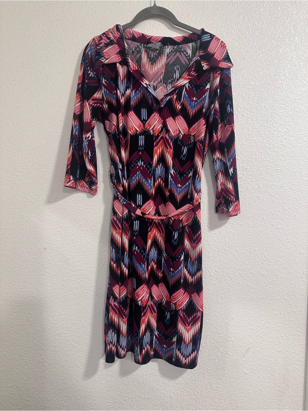 jonathan martin Pink and Navy Chevron-Print Knit Shirt Dress